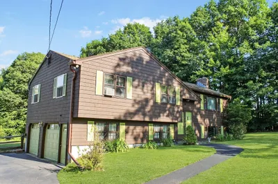 154 Piper Rd 1