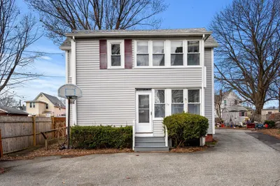 74 Myrtle St 1