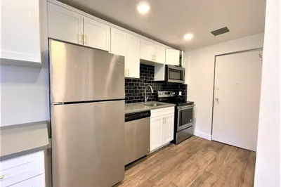 625 Main Street #7