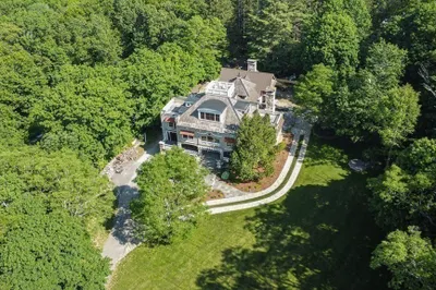33 Starr Hill Rd