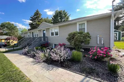 27 Neillian Way #1