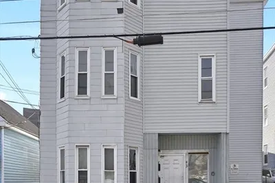 43 Wamesit St 1
