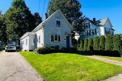 28 Niles St 1