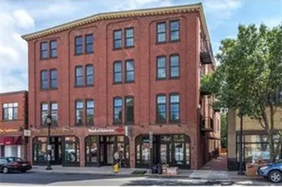 30 High St #23 1