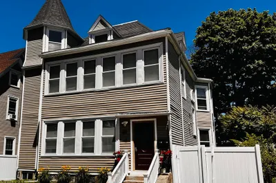 41 Gleason St 1