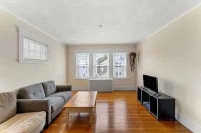 25 Dartmouth St #2