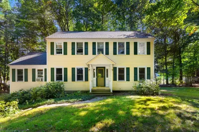 21 Throne Hill Rd