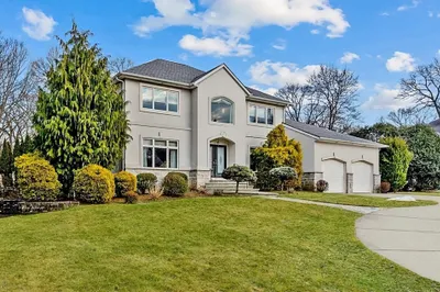 10 Ridgevale Ct 1