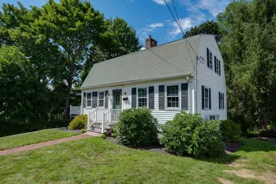 130 Edinboro Street 1