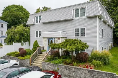 110 Ash St #4
