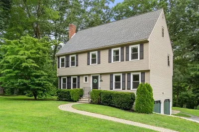 26 Woodbury Lane 1