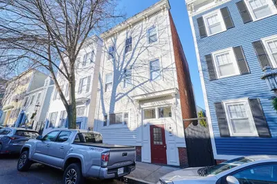 26 Concord St #2