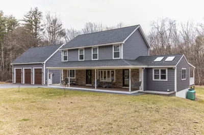 5 Surrey Lane 1