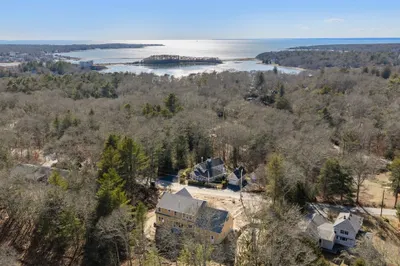 15 Oak Avenue 1