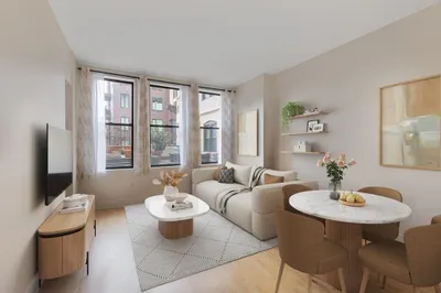 4 Charlesgate E #106