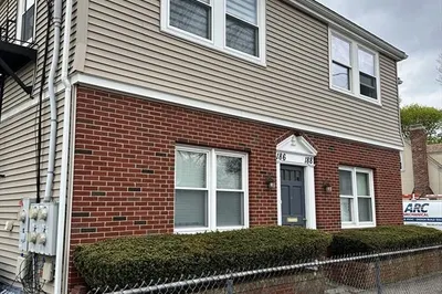186 Vernon St #2 1