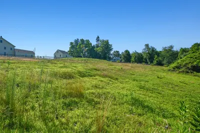 759 Northfield Rd 1