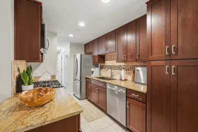 13 Lordvale Blvd #507 1