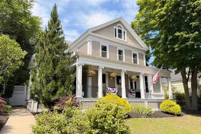 38 Salem St #B 1