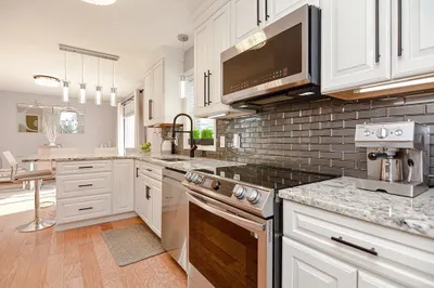255 King Philip St 1