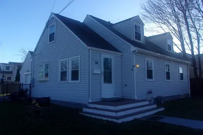 74 Touraine Ave 1