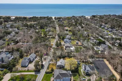 66 Brooks Rd 1