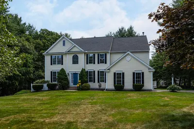 52 Glen Road 1