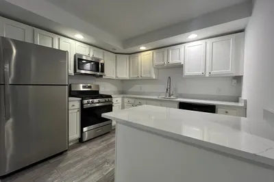 21 Chauncy St #1B