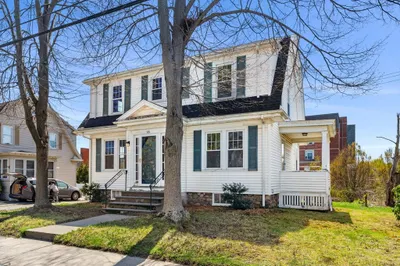 16 Raymond Road