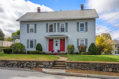 106 Chestnut St 1