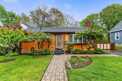 20 Bates Park Ave