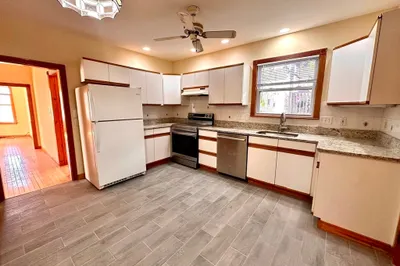 8 Berkeley St #2