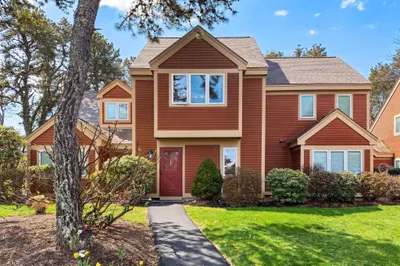 27 Billington Ln #27 1