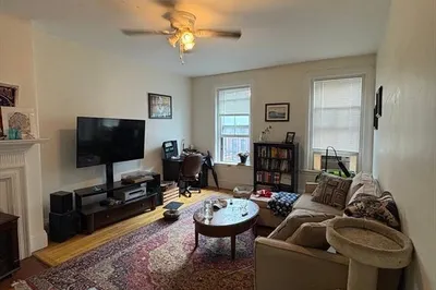 525 Beacon Street #6 1