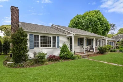 6 Harrington Way