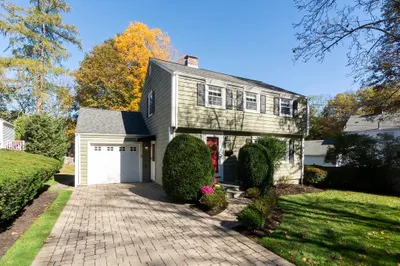5 Norwich Cir 1