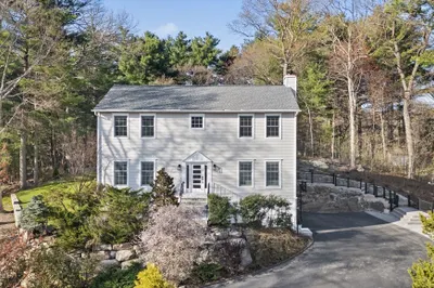 18 Rockpoint Rd 1