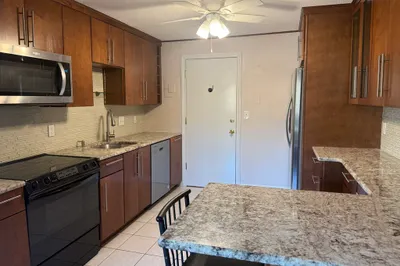 52 Purchase St #C4 1