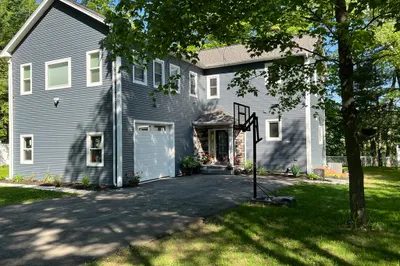 60 Lewis Road 1