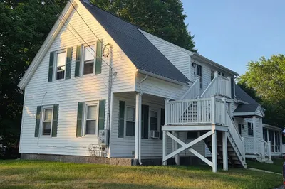 226 Central St #2