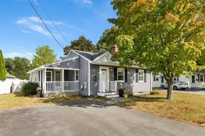 9 Pilgrim Rd