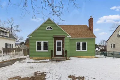 228 Dalton Ave 1