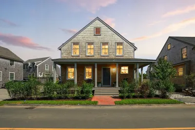 18 Honeysuckle Drive 1