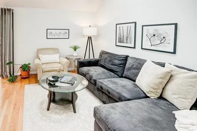 425 Great Elm Way #425 1