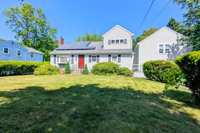 373 Hancock St 1