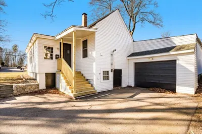 59 Amherst St 1