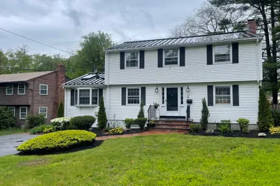 1335 Old Worcester Rd