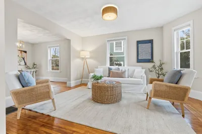 5 Pickett St 1