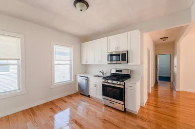 77 Nightingale Street #1 1