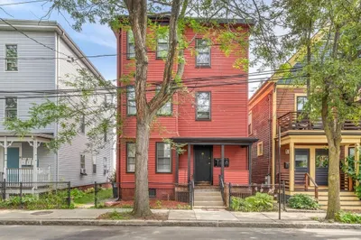 49 Harisson Street #2